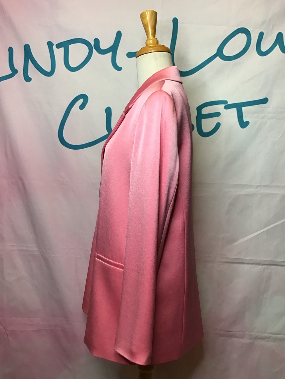 Alice + Olivia 10 - Picture 2 of 7